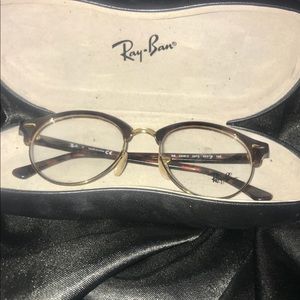 Rayban clubround optics